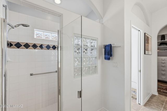 2664 S Fade Drive, Green Valley, AZ 85614