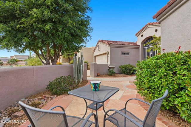 2664 S Fade Drive, Green Valley, AZ 85614