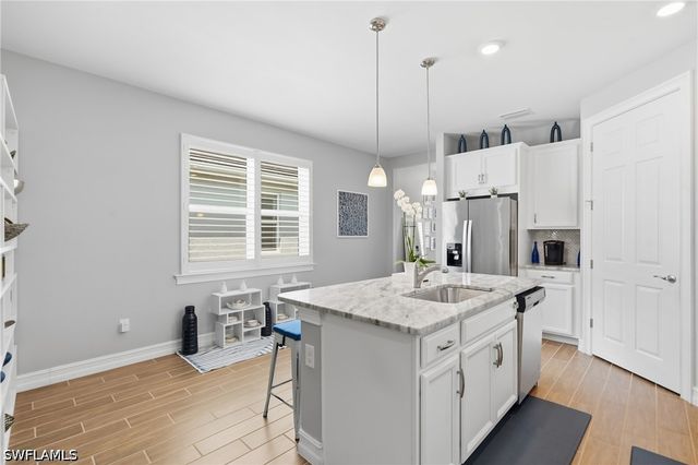 28395 Captiva Shell LOOP, Bonita Springs, FL 34135
