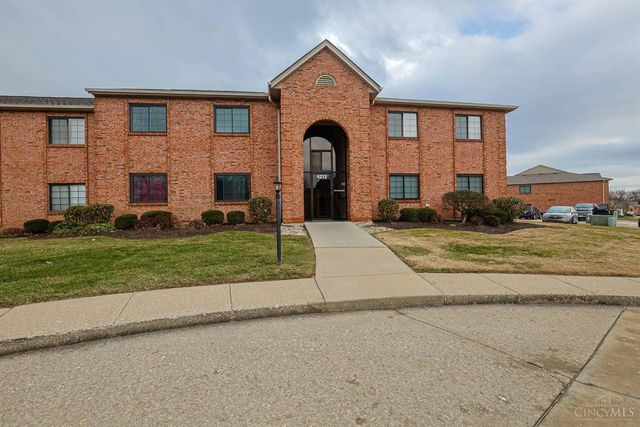 4213 Victorian Green Drive, Green Twp, OH 45211