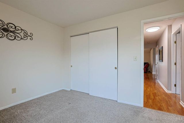 4213 Victorian Green Drive, Green Twp, OH 45211