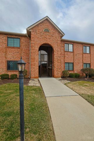 4213 Victorian Green Drive, Green Twp, OH 45211