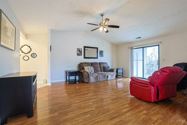 4213 Victorian Green Drive, Green Twp, OH 45211