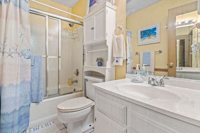 327 55th Ave. N, North Myrtle Beach, SC 29582