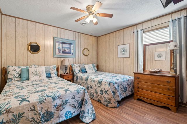 327 55th Ave. N, North Myrtle Beach, SC 29582