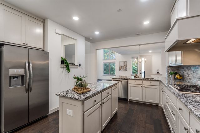 1423 Lamb Drive, Plano, TX 75075