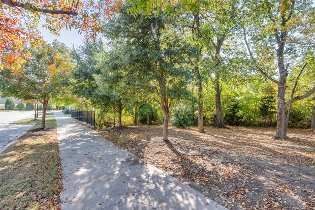 1423 Lamb Drive, Plano, TX 75075