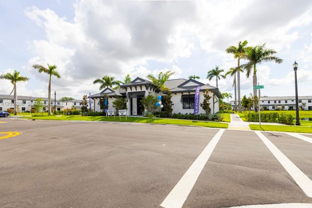 3000 Park Pl, Dania Beach, FL 33312