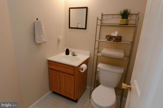 603 HONEYSUCKLE WAY, Pennsburg, PA 18073