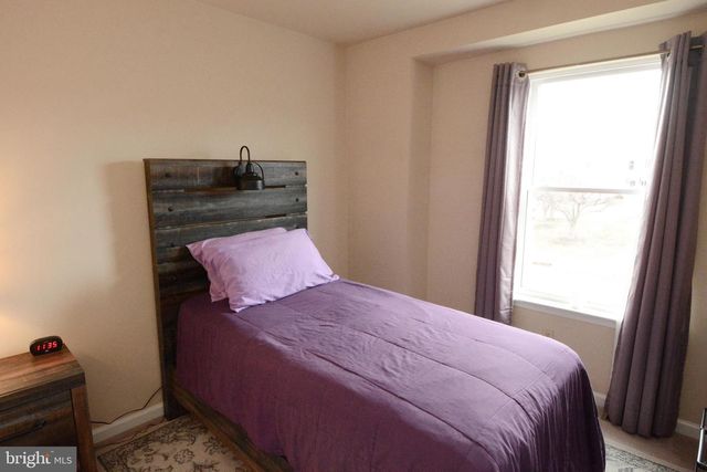 603 HONEYSUCKLE WAY, Pennsburg, PA 18073