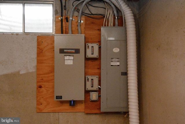 603 HONEYSUCKLE WAY, Pennsburg, PA 18073