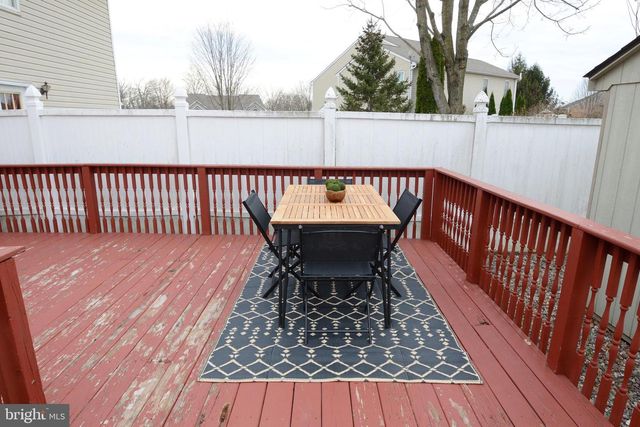 603 HONEYSUCKLE WAY, Pennsburg, PA 18073