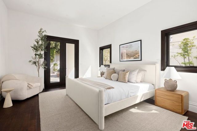 10669 Wellworth Avenue, Los Angeles, CA 90024