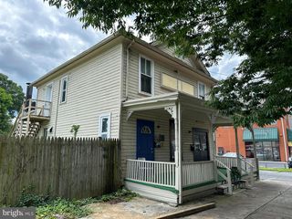 403 DIAMOND AVE, Gaithersburg, MD 20877