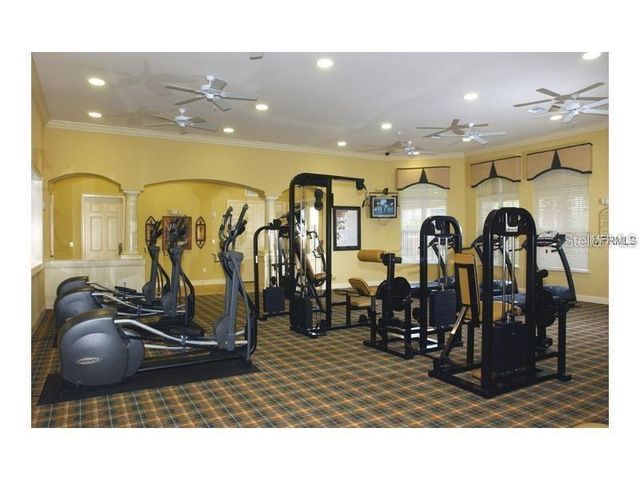 10025 COURTNEY PALMS BOULEVARD 102, Tampa, FL 33619