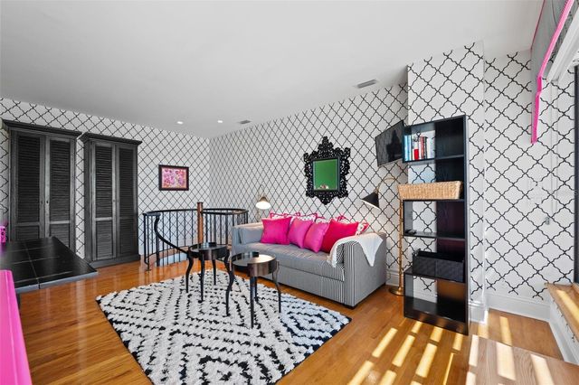 50 COE ROAD 331, Belleair, FL 33756