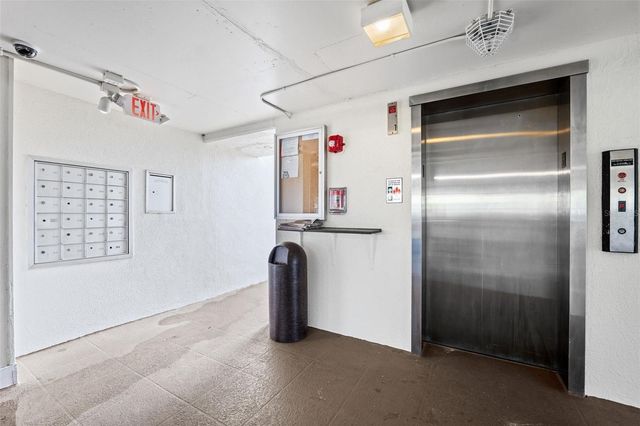 50 COE ROAD 331, Belleair, FL 33756