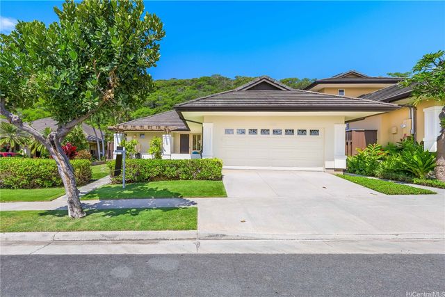 1032 Koko Uka Place, Honolulu, HI 96825