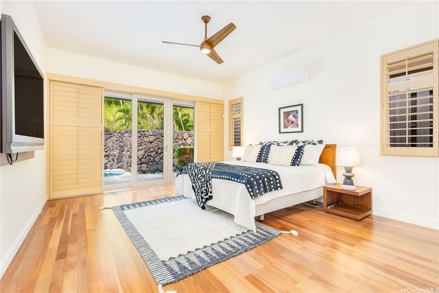 1032 Koko Uka Place, Honolulu, HI 96825