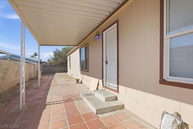 5915 Sassy Rose Drive, Las Vegas, NV 89122