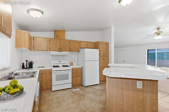 5915 Sassy Rose Drive, Las Vegas, NV 89122