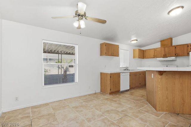 5915 Sassy Rose Drive, Las Vegas, NV 89122