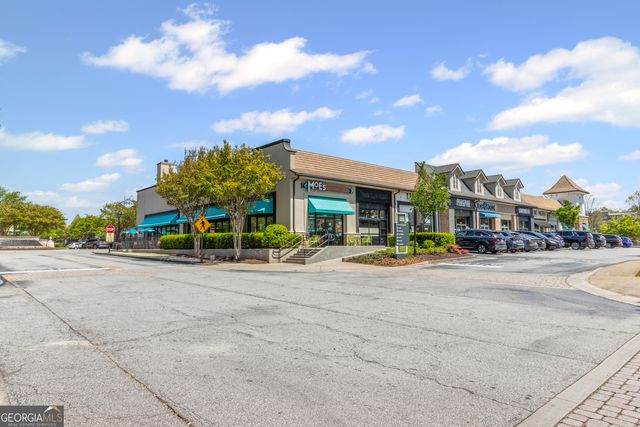 5748 Pine Oak Drive NW, Norcross, GA 30092
