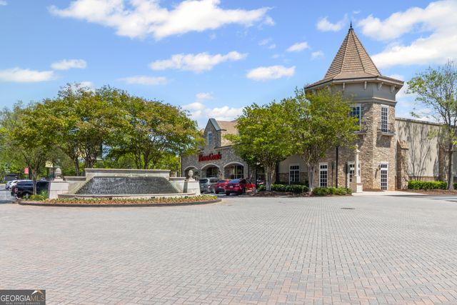 5748 Pine Oak Drive NW, Norcross, GA 30092