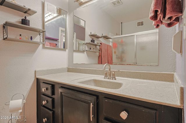 8545 N 53RD Avenue, Glendale, AZ 85302