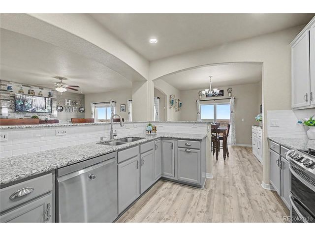 10178 Mt Lincoln Dr, Peyton, CO 80831