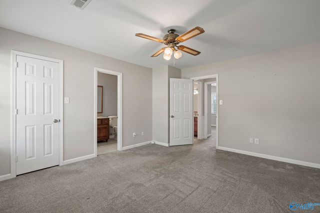10415 Parliament Drive, Huntsville, AL 35803