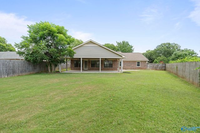 10415 Parliament Drive, Huntsville, AL 35803