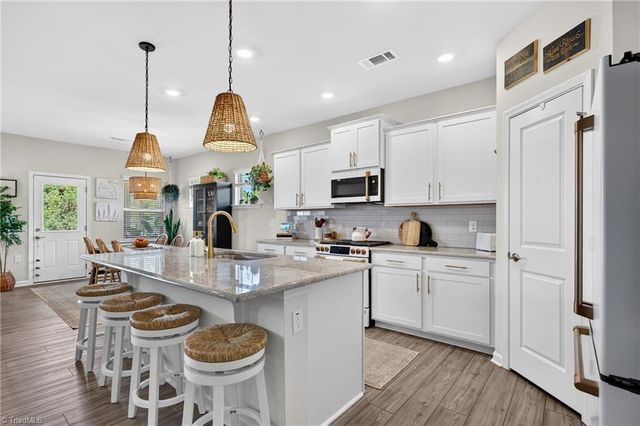 3874 Old Flat Rock Road, Kernersville, NC 27284