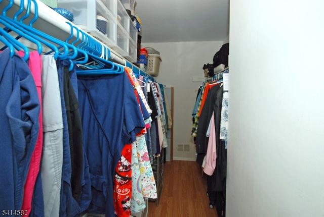 164 Woodward Ln, Bernards Twp., NJ 07920