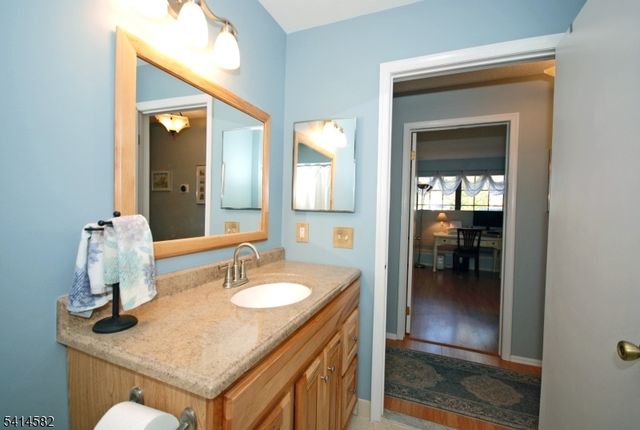 164 Woodward Ln, Bernards Twp., NJ 07920