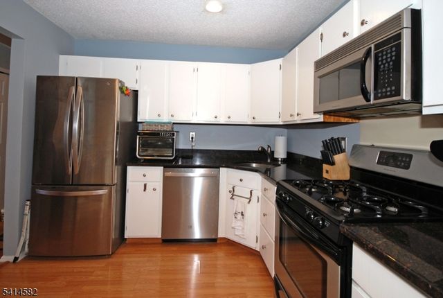 164 Woodward Ln, Bernards Twp., NJ 07920