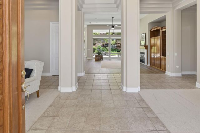 2209 Lamplight Ln, Lincoln, CA 95648