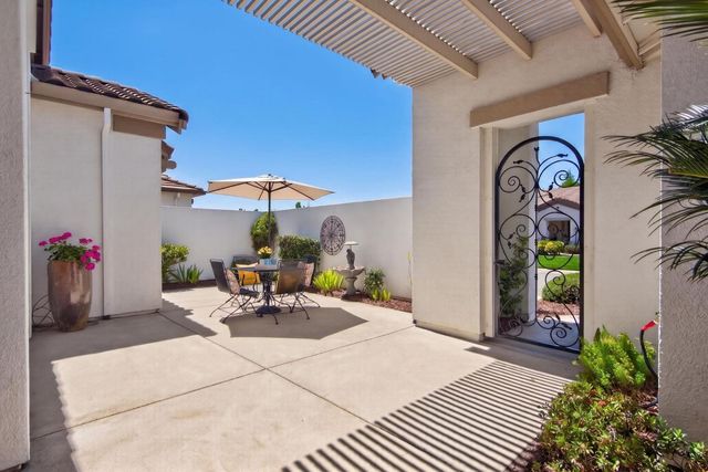 2209 Lamplight Ln, Lincoln, CA 95648