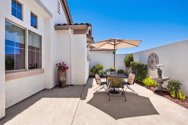 2209 Lamplight Ln, Lincoln, CA 95648