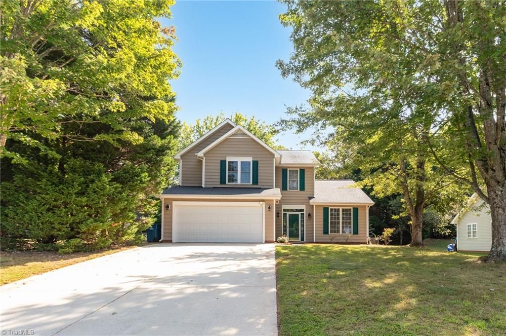3805 Auburn Hills Drive, Greensboro, NC 27407