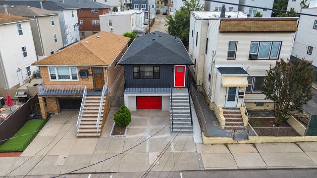 4314 COTTAGE AVE, North Bergen, NJ 07047