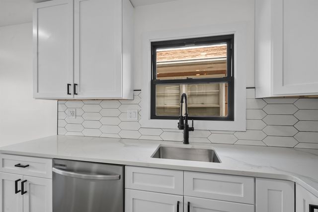 4314 COTTAGE AVE, North Bergen, NJ 07047