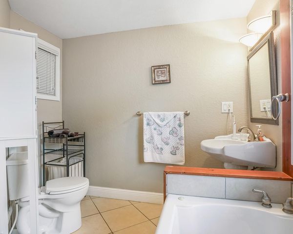 3220 Teakwood Lane, Fort Lauderdale, FL 33312