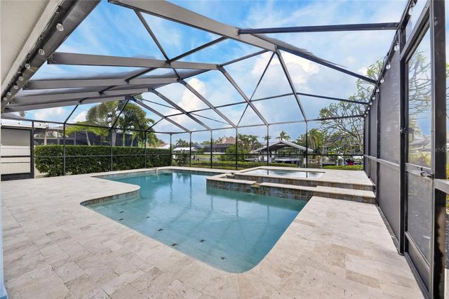 6603 BLACKFIN WAY, Apollo Beach, FL 33572
