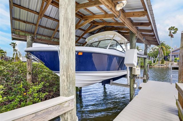 6603 BLACKFIN WAY, Apollo Beach, FL 33572