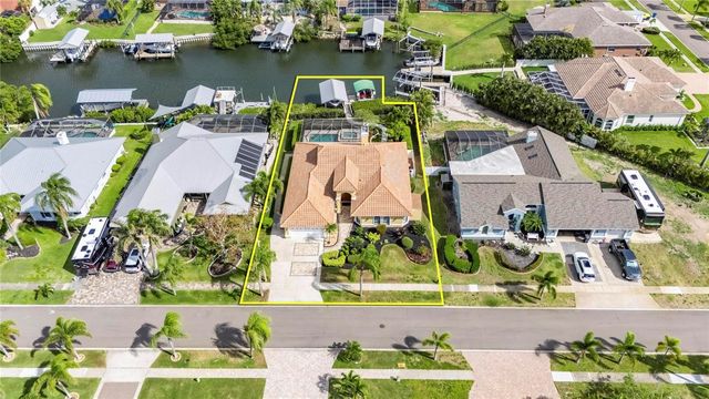 6603 BLACKFIN WAY, Apollo Beach, FL 33572