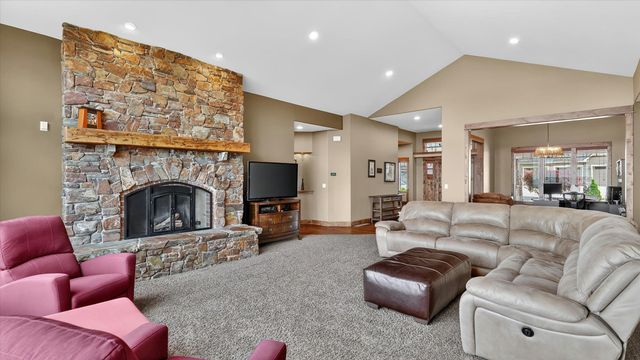 9203 N Scarlet Sky Dr, Spokane, WA 99208