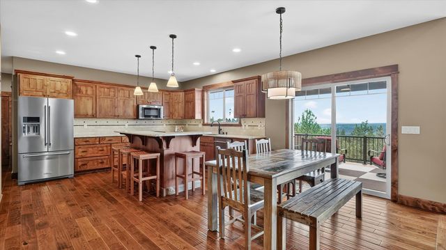 9203 N Scarlet Sky Dr, Spokane, WA 99208
