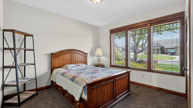 9203 N Scarlet Sky Dr, Spokane, WA 99208