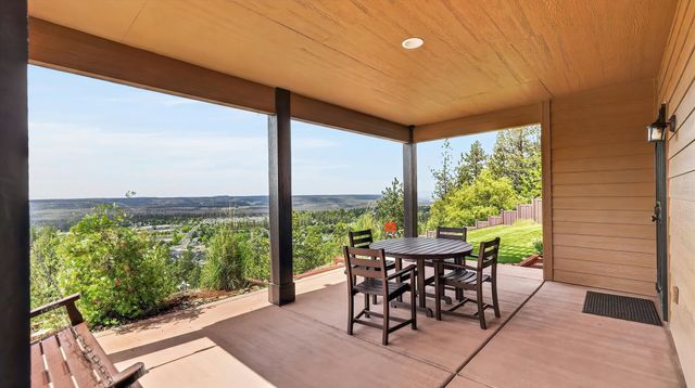 9203 N Scarlet Sky Dr, Spokane, WA 99208